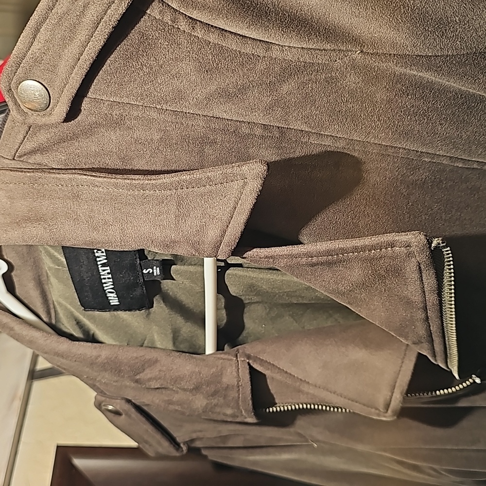 Army green swade jacket Small